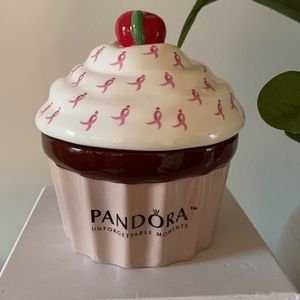 Pandora Cupcake Jewelry Holder Susan G. Komen